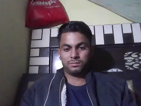 Snapshot of ursdreamperson chatting on 11/21/25, 03:11 ursdreamperson online show from 11/21/25, 03:11