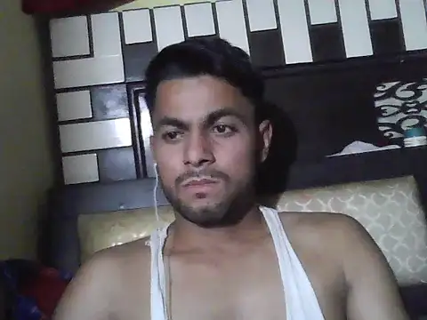 Snapshot of ursdreamperson chatting on 11/25/25, 03:56 ursdreamperson online show from 11/25/25, 03:56