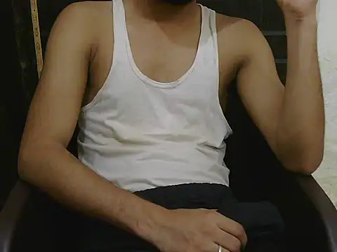 Snapshot of ursdreamperson chatting on 05/23/26, 01:22 ursdreamperson online show from 05/23/26, 01:22