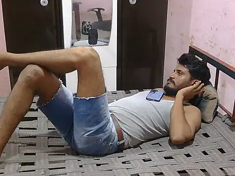 krishjaat43 online show from 06/12/26, 05:34