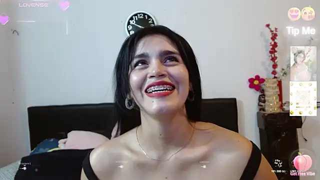 Snapshot of angelly__kate chatting on 11/19/25, 02:55 angelly kate online show from 11/19/25, 02:55