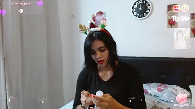 Snapshot of angelly__kate chatting on 12/17/25, 03:01 angelly kate online show from 12/17/25, 03:01