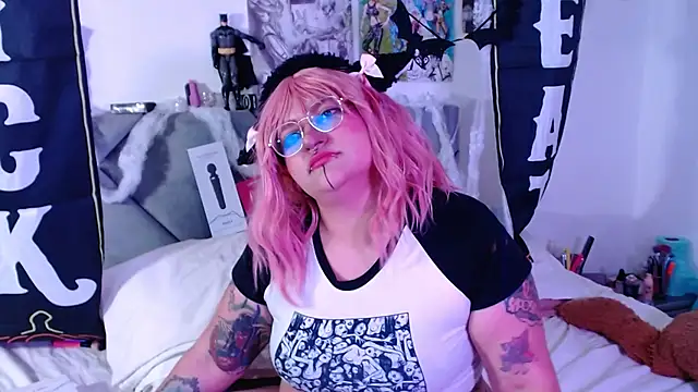 XxGreenGoodxX online show from 10/24/25, 10:17