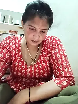 Snapshot of Chhaya_hot chatting on 04/27/26, 04:21 Chhaya hot online show from 04/27/26, 04:21