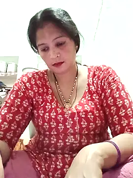 Snapshot of Chhaya_hot chatting on 05/02/26, 06:02 Chhaya hot online show from 05/02/26, 06:02