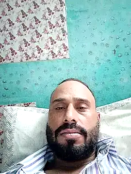 Snapshot of amitkumarkangra chatting on 09/18/25, 08:05 amitkumarkangra online show from 09/18/25, 08:05