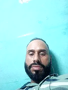 Snapshot of amitkumarkangra chatting on 10/10/25, 02:38 amitkumarkangra online show from 10/10/25, 02:38