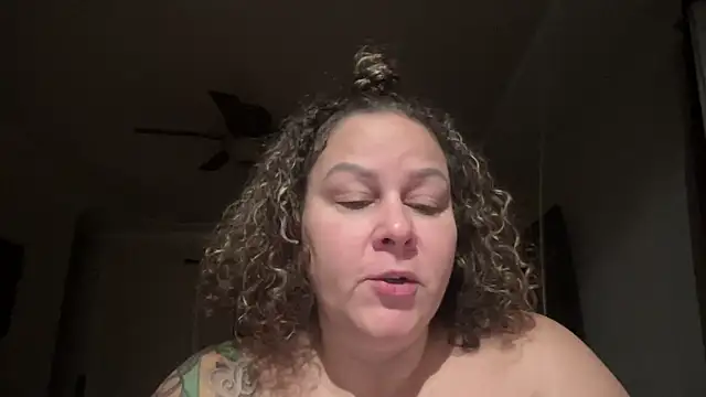 number1slut online show from 11/18/25, 12:20