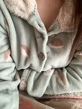 mayu06000 online show from 04/04/26, 12:31