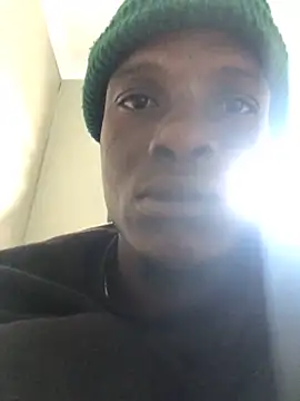 Snapshot of cuminsidebby chatting on 10/28/25, 05:33 cuminsidebby online show from 10/28/25, 05:33