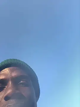 Snapshot of cuminsidebby chatting on 11/05/25, 04:01 cuminsidebby online show from 11/05/25, 04:01