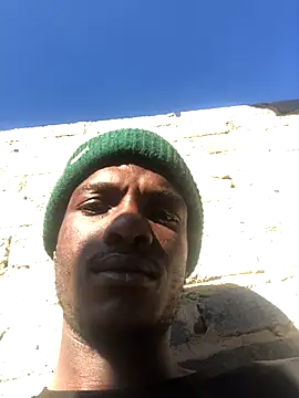 Snapshot of cuminsidebby chatting on 11/19/25, 04:56 cuminsidebby online show from 11/19/25, 04:56