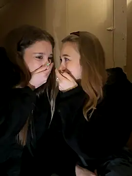 Snapshot of yourfavpsy_ chatting on 11/27/25, 02:30 yourfavpsy online show from 11/27/25, 02:30