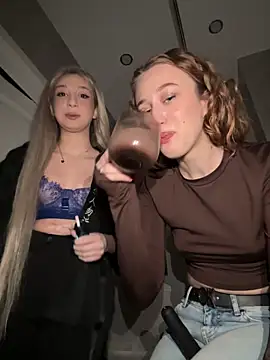 Snapshot of yourfavpsy_ chatting on 01/15/26, 01:59 yourfavpsy online show from 01/15/26, 01:59