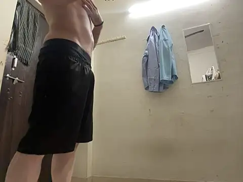 Snapshot of FitNhot_sam chatting on 10/24/25, 03:08 FitNhot sam online show from 10/24/25, 03:08