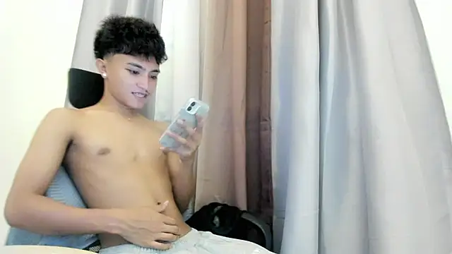 Asiancutiexx online show from 01/13/26, 10:42