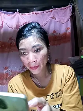 Phuongphuongg online show from 10/09/25, 04:10