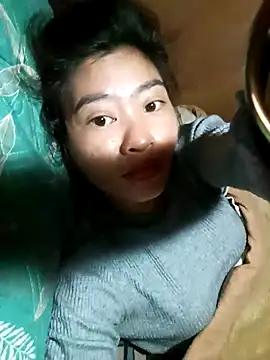 Phuongphuongg online show from 11/04/25, 08:19