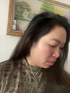 Nhung584 online show from 05/03/26, 04:29