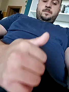 Matthiiaass online show from 04/24/26, 11:01