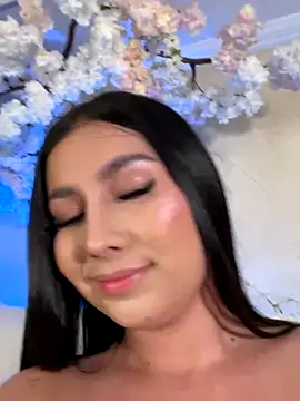 Snapshot of jesse_veraa_ chatting on 11/17/25, 01:33 jesse veraa online show from 11/17/25, 01:33