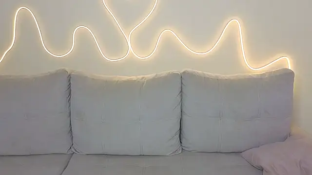 KathrynBrooks online show from 11/24/25, 03:34