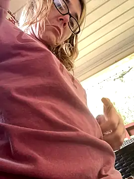 Snapshot of bb_empress chatting on 11/07/25, 02:06 bb empress online show from 11/07/25, 02:06