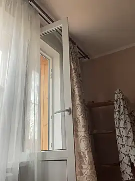 Kiravix online show from 10/18/25, 05:32