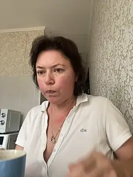 Kiravix online show from 11/04/25, 09:30