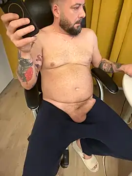 DavidMaros online show from 11/08/25, 02:56