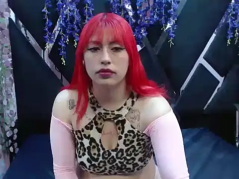 Snapshot of Melody_Klum_ chatting on 12/18/25, 02:12 Melody Klum online show from 12/18/25, 02:12