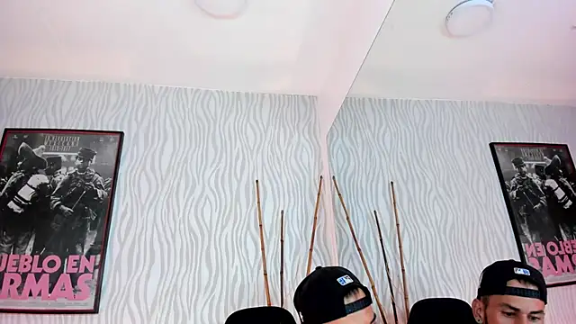 Snapshot of dylan_jacobx chatting on 01/16/26, 04:00 dylan jacobx online show from 01/16/26, 04:00