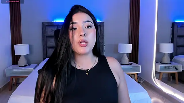 sofiacaramel online show from 10/23/25, 06:39