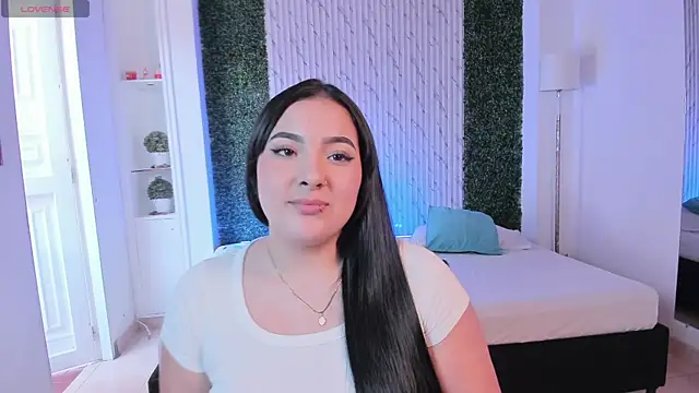 sofiacaramel online show from 11/25/25, 04:29