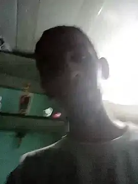 Snapshot of Bruno_Hallss chatting on 05/24/26, 01:43 Bruno Hallss online show from 05/24/26, 01:43