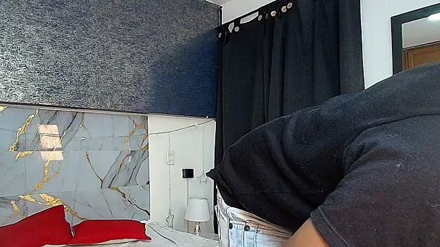 muller asher online show from 12/18/25, 04:07