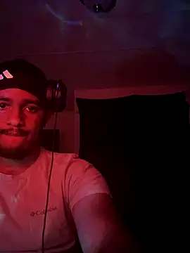 tyrek5051 online show from 10/27/25, 06:23