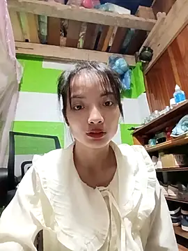 Snapshot of tdtd98 chatting on 11/02/25, 04:26 tdtd98 online show from 11/02/25, 04:26