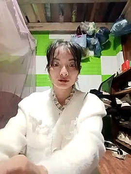 Snapshot of tdtd98 chatting on 11/24/25, 08:08 tdtd98 online show from 11/24/25, 08:08