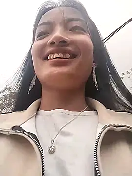 Snapshot of tdtd98 chatting on 12/16/25, 05:45 tdtd98 online show from 12/16/25, 05:45