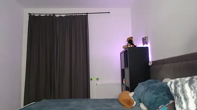 Snapshot of adam_chris chatting on 11/07/25, 02:39 adam chris online show from 11/07/25, 02:39