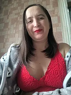 EvelinCutex online show from 12/15/25, 08:40