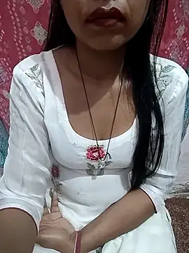 Snapshot of Paakhi-Singh chatting on 12/19/25, 04:14 Paakhi-Singh online show from 12/19/25, 04:14