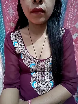 Snapshot of Paakhi-Singh chatting on 12/20/25, 06:48 Paakhi-Singh online show from 12/20/25, 06:48