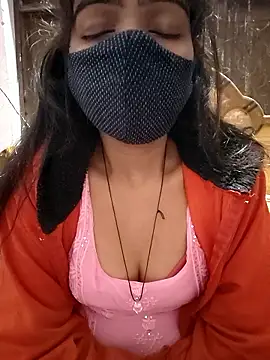 Snapshot of Paakhi-Singh chatting on 01/14/26, 05:40 Paakhi-Singh online show from 01/14/26, 05:40