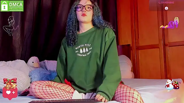 Bluedarkelf888 online show from 12/18/25, 12:38