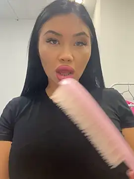 Mia stepMOM online show from 09/27/25, 08:08