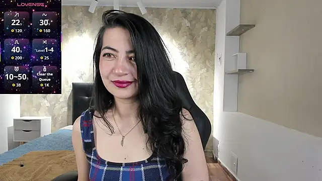 Saya Amaretto1 online show from 09/30/25, 08:58