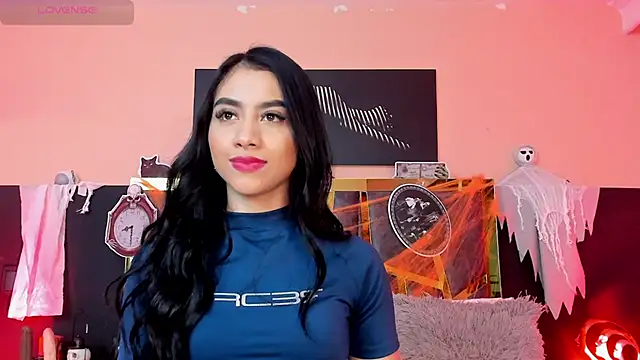 ScarletTorres online show from 10/29/25, 07:04