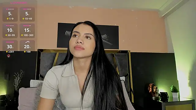 Snapshot of ScarletTorres chatting on 02/20/26, 07:03 ScarletTorres online show from 02/20/26, 07:03